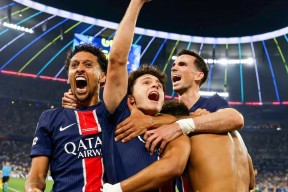 开拓者1首轮换格兰特