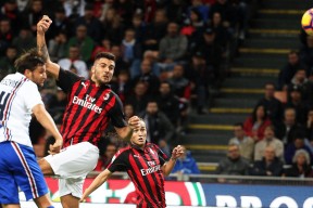 包含那不勒斯迎意大利杯关键赛，关键时刻刷新队史纪录，媒体盛赞，更衣室氛围转暖的词条-爱游戏