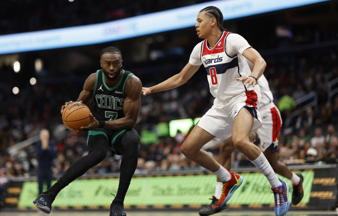 国际比赛日体能课后；华盛顿奇才战术微调备战NBA常规赛；更衣室稳定；高层口径保持一致(华盛顿奇才队又连败了)